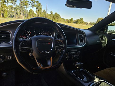Used 2021 Dodge Charger GT w/ Plus Group image 9