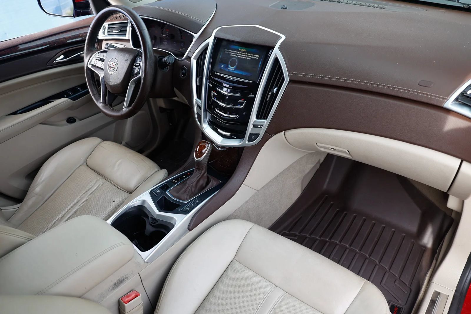 Used 2016 Cadillac SRX Luxury w/ Driver Awareness Package FWD image 26