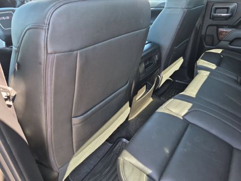 Used 2018 GMC Sierra 1500 SLT w/ Black Pack AWD/4WD image 18