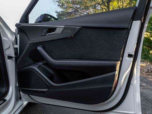 Used 2019 Audi S4 Premium Plus w/ Premium Plus Package image 32