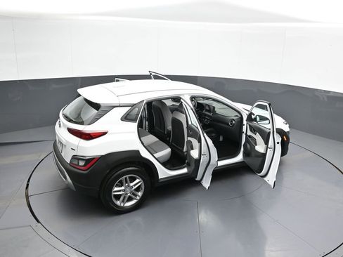 Certified 2023 Hyundai Kona SE w/ Cargo Package AWD/4WD image 44