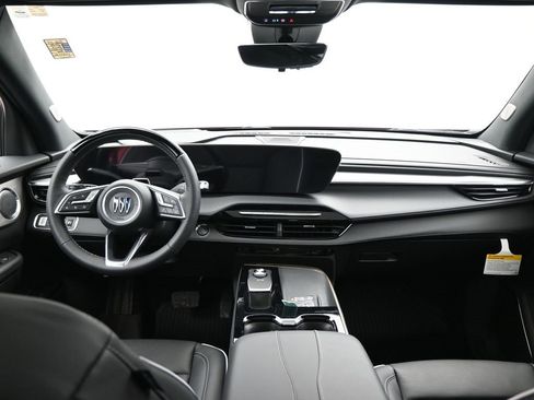 New 2026 Buick Enclave Avenir w/ Super Cruise Package image 9