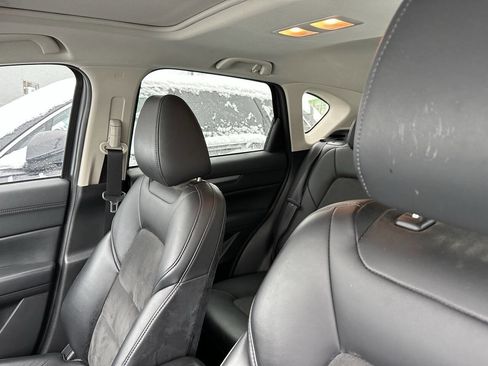 Used 2018 MAZDA CX-5 Touring w/ Preferred Equipment Package image 7