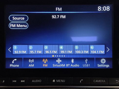 Used 2025 Nissan Sentra SV FWD image 25