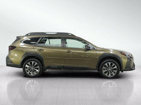 Used 2024 Subaru Outback Limited AWD/4WD image 6