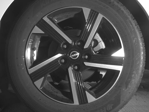 Used 2025 Nissan Sentra SV FWD image 17