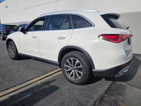 Used 2023 Mercedes-Benz GLC 300 image 9