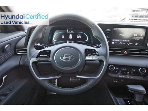 Certified 2025 Hyundai Elantra Sport FWD image 15