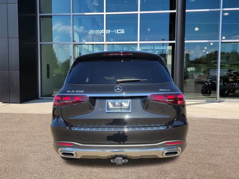 Used 2024 Mercedes-Benz GLS 450 4MATIC image 5