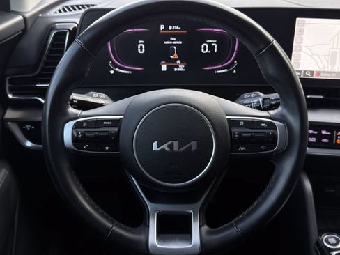Used 2023 Kia Sportage EX FWD image 11