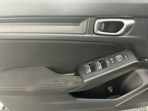 Used 2024 Honda Civic Sport image 7