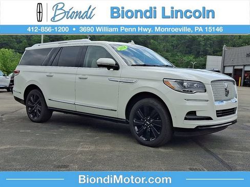 Used 2024 Lincoln Navigator L Reserve AWD/4WD image 1