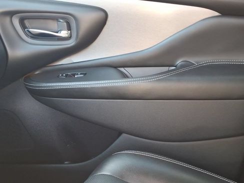 Used 2020 Nissan Murano SL w/ Cargo Package FWD image 23