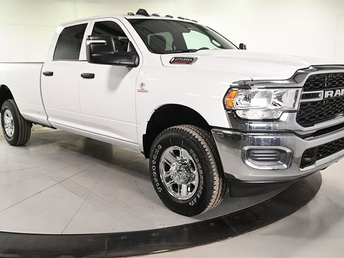 New 2024 RAM 2500 Tradesman w/ Chrome Appearance Group image 1