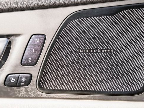 Certified 2022 Volvo XC60 B6 Inscription w/ Advanced Package image 35