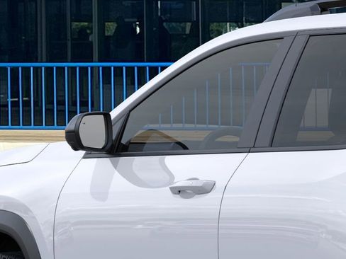 New 2026 Chevrolet Equinox LT image 12