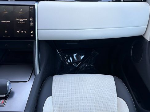 Certified 2025 Land Rover Discovery Sport S AWD/4WD image 32