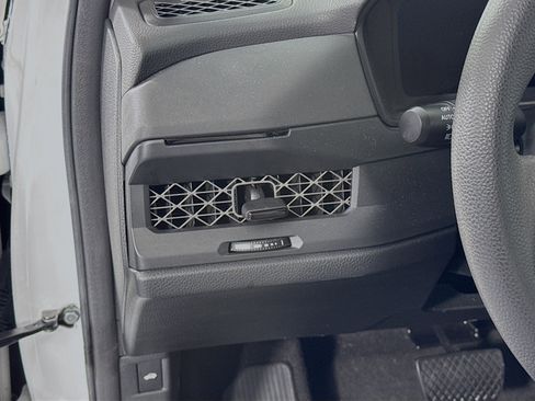 Certified 2024 Honda Accord LX image 10