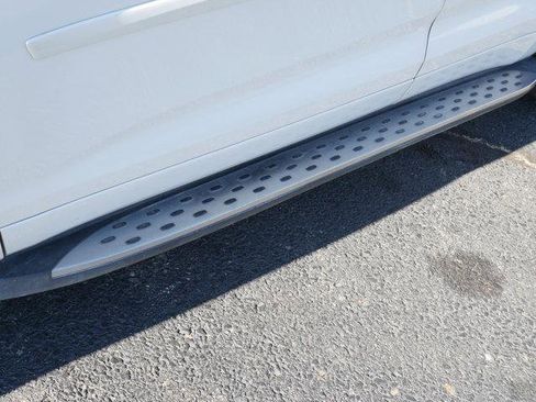 Used 2019 Toyota Highlander Limited Platinum image 13