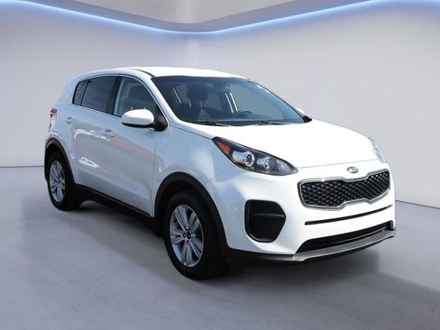Used 2019 Kia Sportage LX FWD image 9
