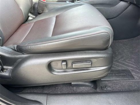 Used 2023 Honda Ridgeline Black Edition image 11