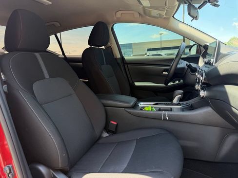 Used 2025 Nissan Sentra SV w/ All-Weather Package FWD image 28