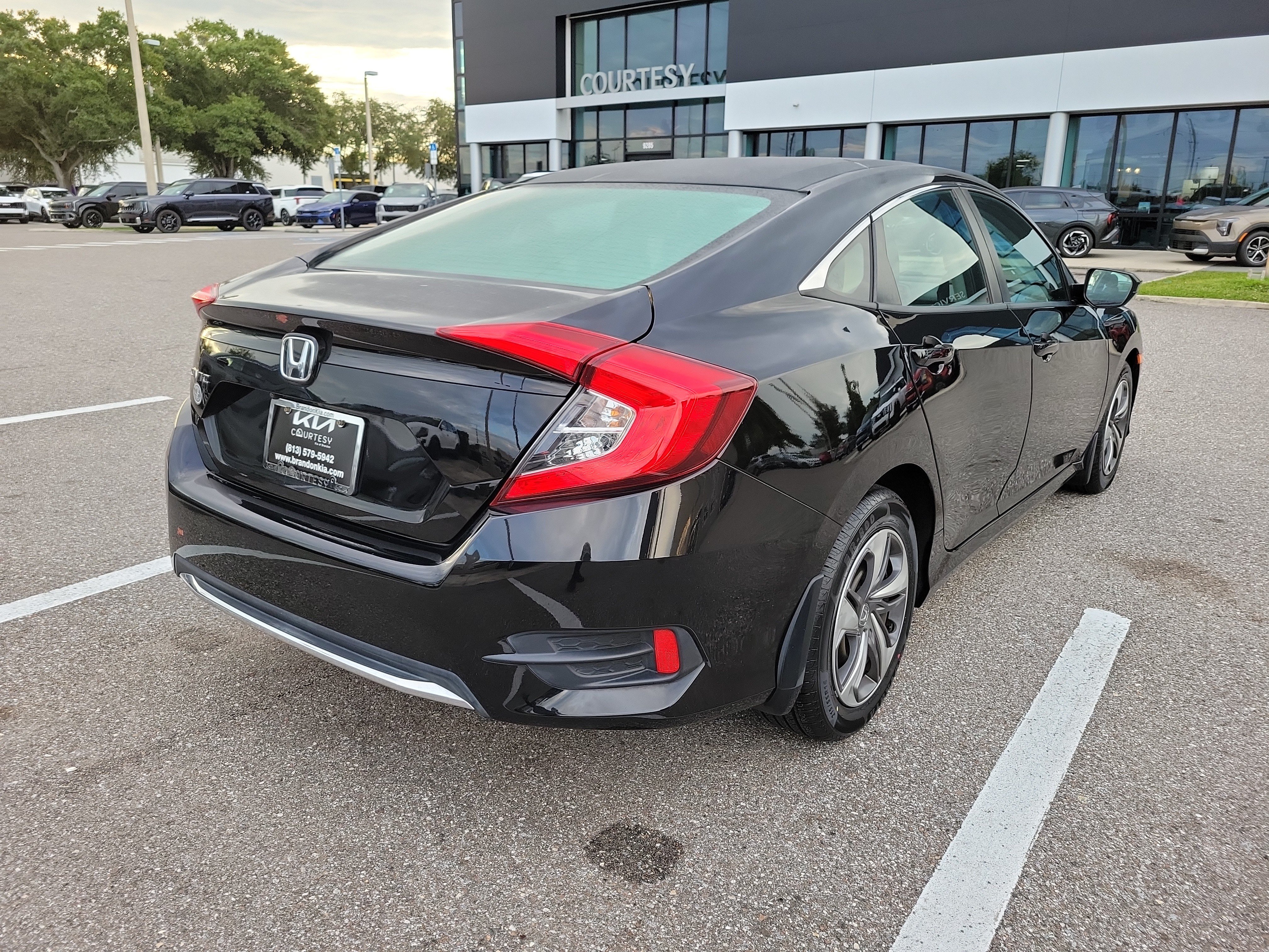 Used 2021 Honda Civic LX image 3