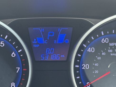 Used 2012 Hyundai Tucson Limited w/ Premium Pkg FWD image 15