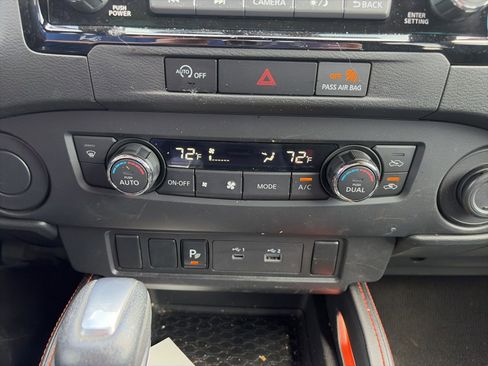 Used 2024 Nissan Frontier Pro-X w/ Technology Package RWD image 17