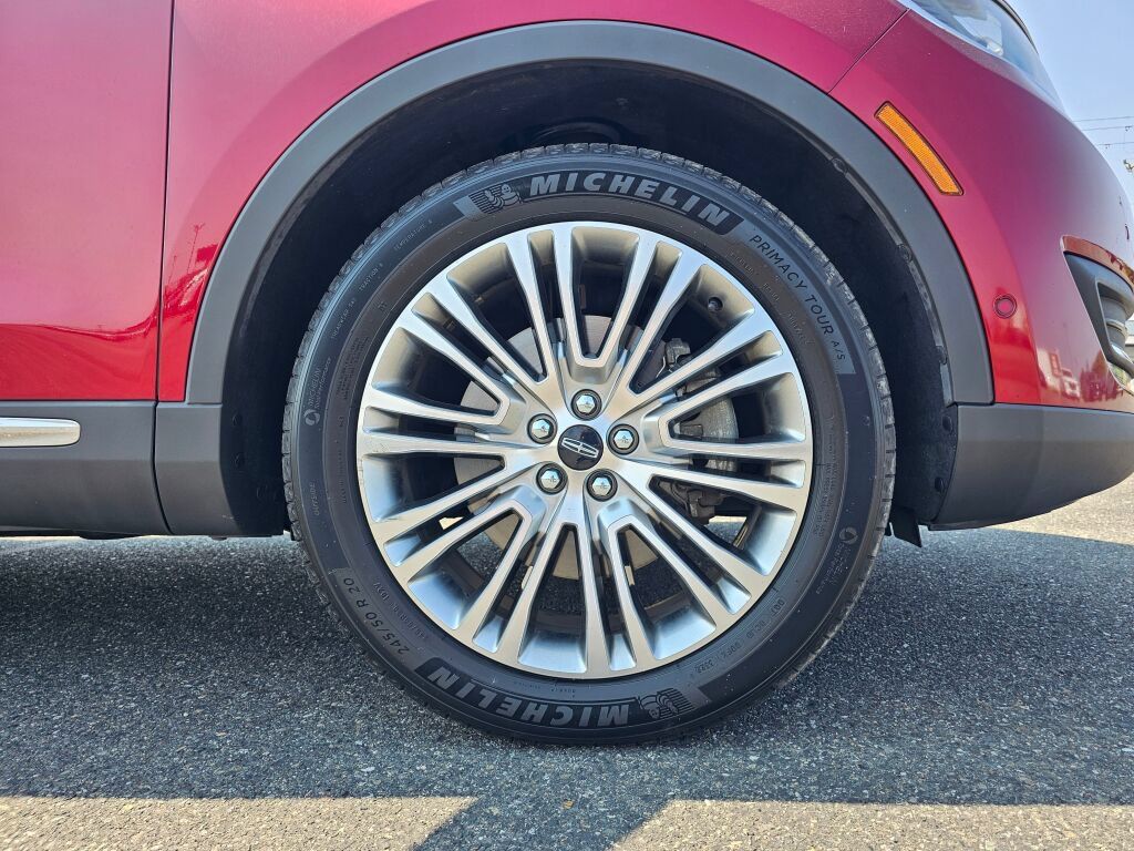 Used 2018 Lincoln MKX Reserve AWD/4WD image 9
