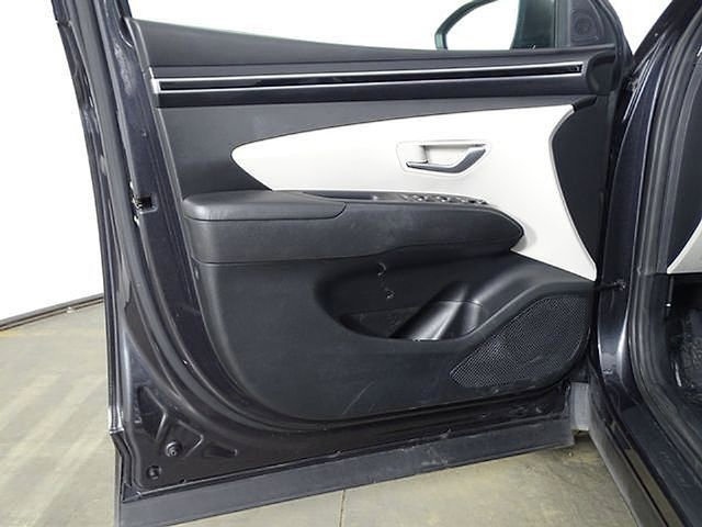 Used 2023 Hyundai Tucson SEL FWD image 14