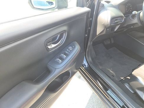 Used 2024 Honda HR-V Sport image 14