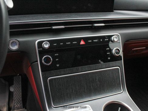 Used 2025 Genesis GV80 3.5T image 44