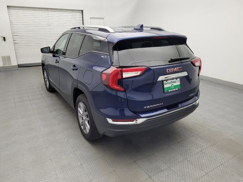Used 2023 GMC Terrain SLT AWD/4WD image 5