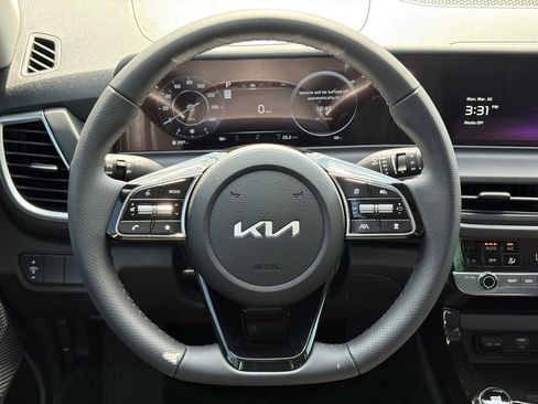 New 2026 Kia Seltos SX AWD/4WD image 30