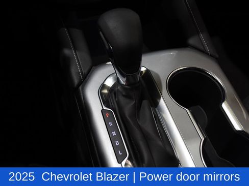 Used 2025 Chevrolet Blazer LT image 22
