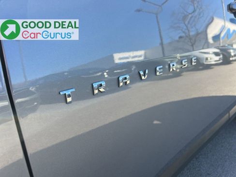 Used 2019 Chevrolet Traverse LS w/ LPO, Floor Liner Package AWD/4WD image 29