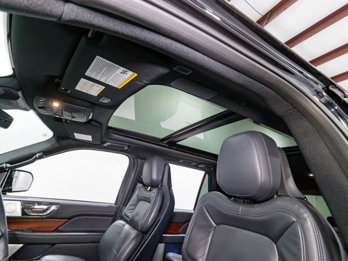 Used 2024 Lincoln Navigator Reserve w/ Equipment Group 201A image 17