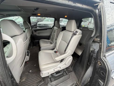 Used 2018 Honda Odyssey Elite image 4