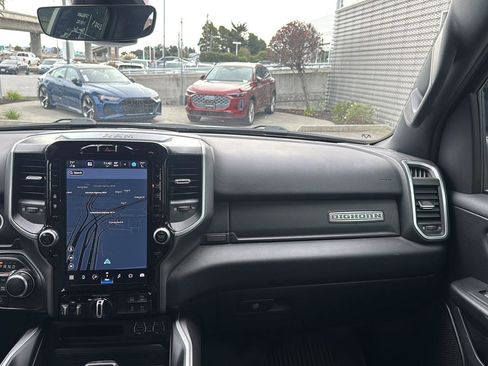 Used 2023 RAM 1500 Big Horn image 10