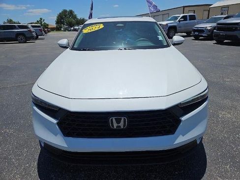Used 2024 Honda Accord EX image 12