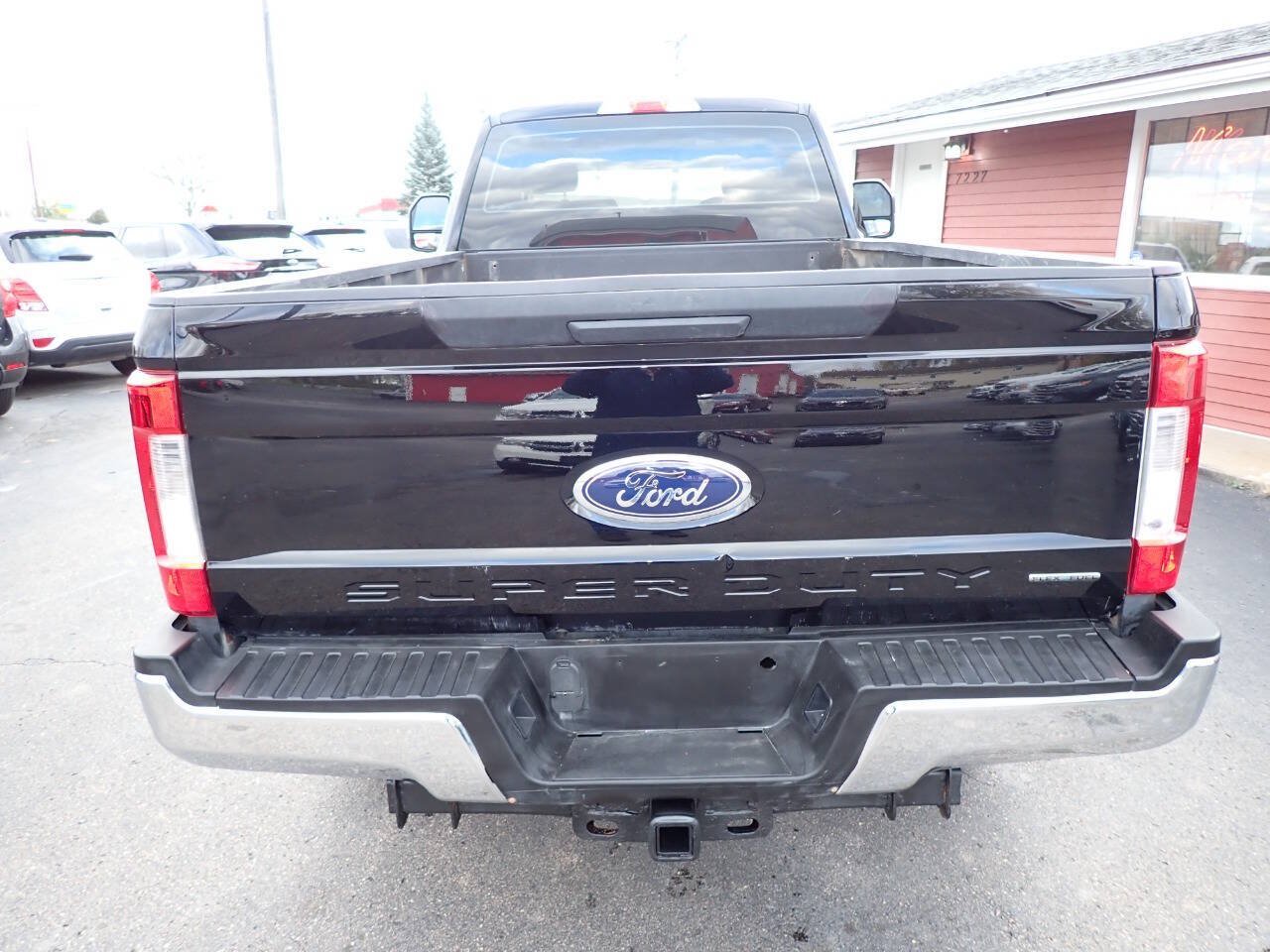Used 2017 Ford F350 XL AWD/4WD image 5