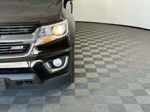 Used 2018 Chevrolet Colorado Z71 RWD image 9