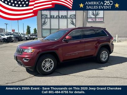 Used 2020 Jeep Grand Cherokee Laredo