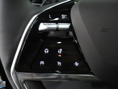 Used 2026 Cadillac Escalade Sport AWD/4WD image 15