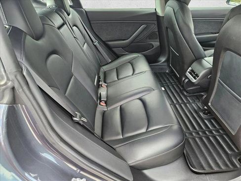 Used 2020 Tesla Model 3 Long Range image 21