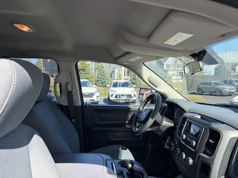 Used 2016 RAM 1500 Express AWD/4WD image 27