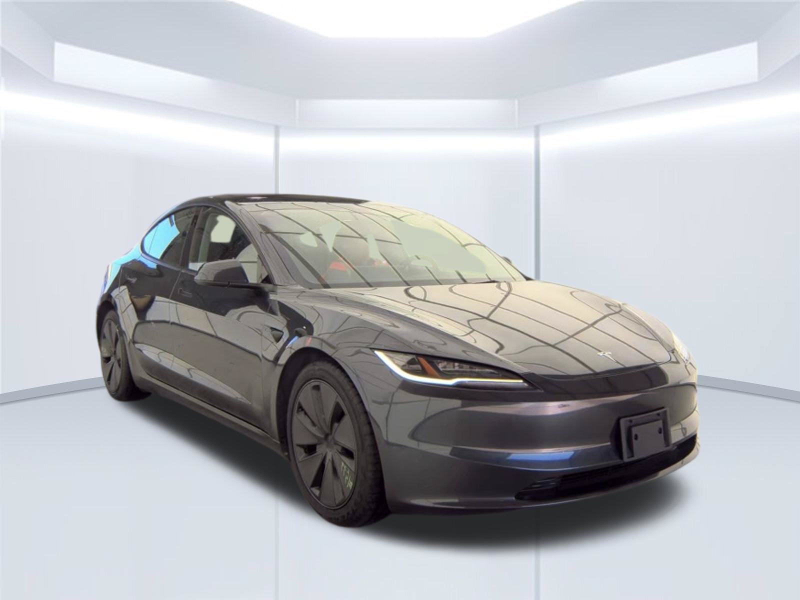 Used 2024 Tesla Model 3 Long Range AWD/4WD image 2