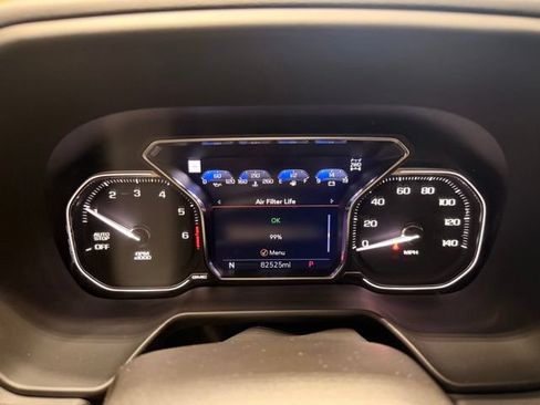 Used 2021 GMC Yukon AT4 w/ Rear Media and Nav Package AWD/4WD image 34