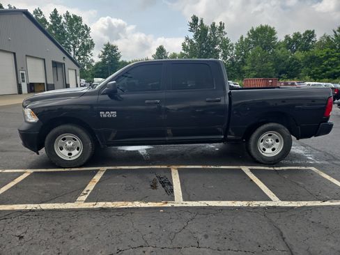 Used 2017 RAM 1500 Tradesman w/ Popular Equipment Group AWD/4WD image 8